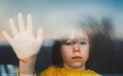 Le placement d&rsquo;enfants : entre protection nécessaire et dysfonctionnements institutionnels